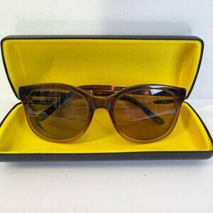 Polaroid X8407-D 00T – Classic Gradient Sunglasses